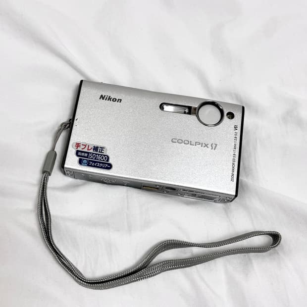 니콘 쿨픽스 Nikon Coolpix S7