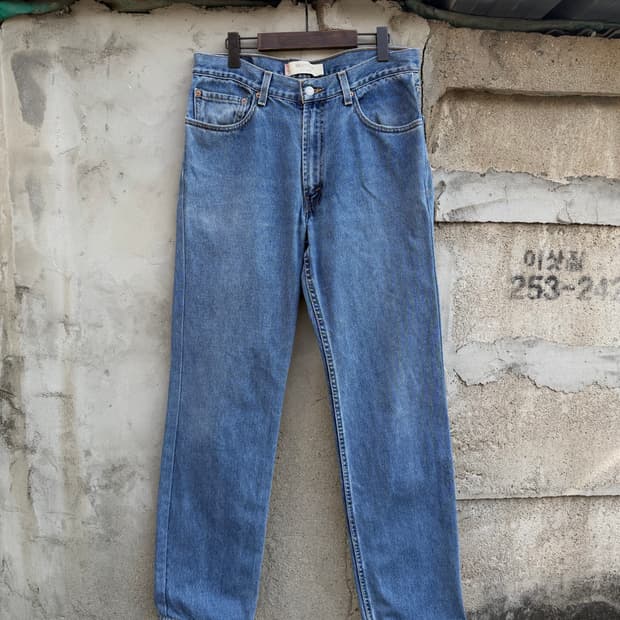 00’s 550 Vintage Levi's