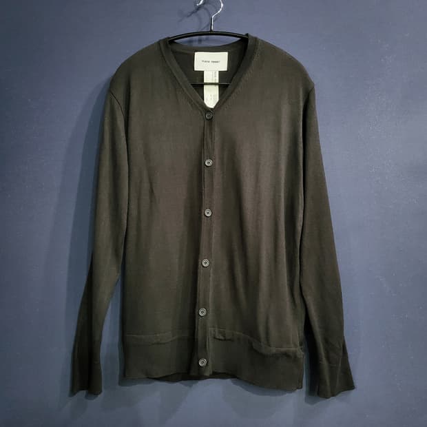 플라스틱 프로덕트 니트가디건 66