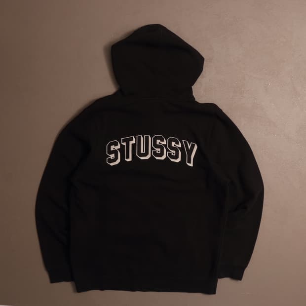 스투시 아치로고 후드티 A1725