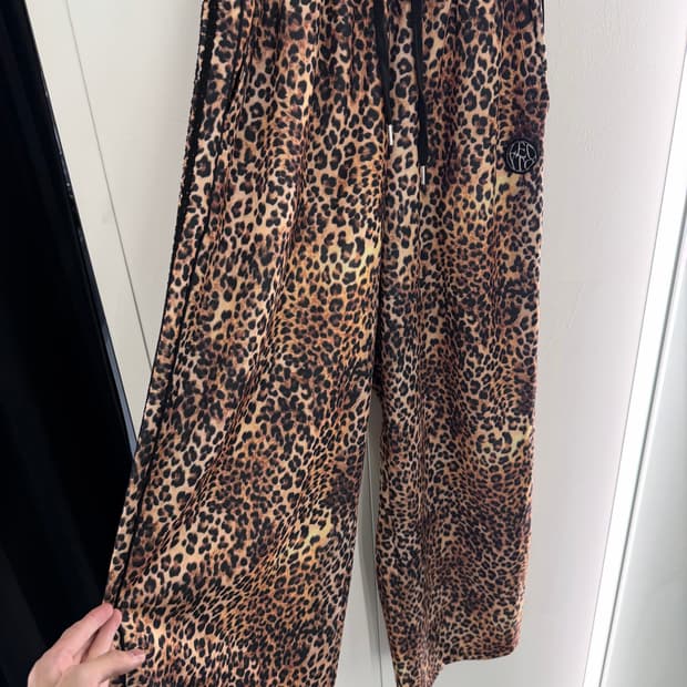 (새상품) 레오파드 와이드 트랙 팬츠