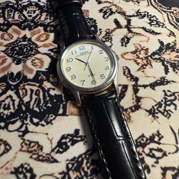 Seiko 빈티지 쿼츠 시계