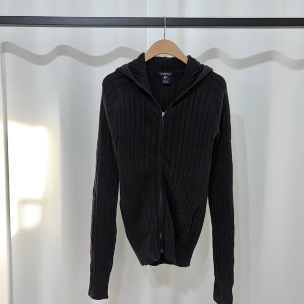 GAP knit zip up
