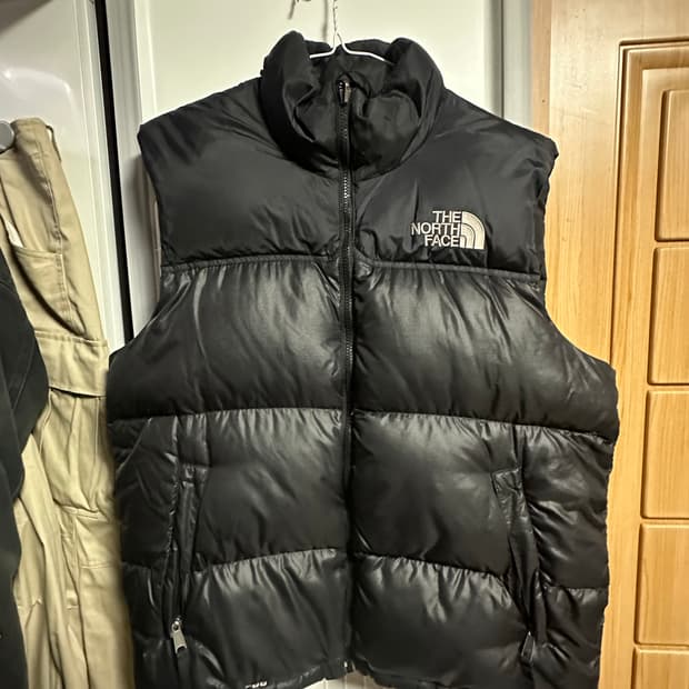 [95] 노스페이스 700 블랙 패딩 조끼