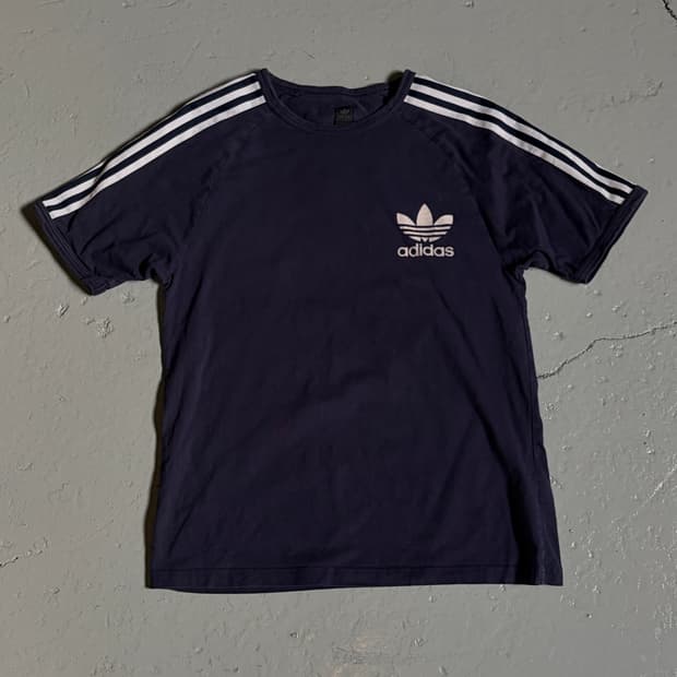 빈티지 아디다스(Adidas) 파이어버드 네이비 반팔 티셔츠