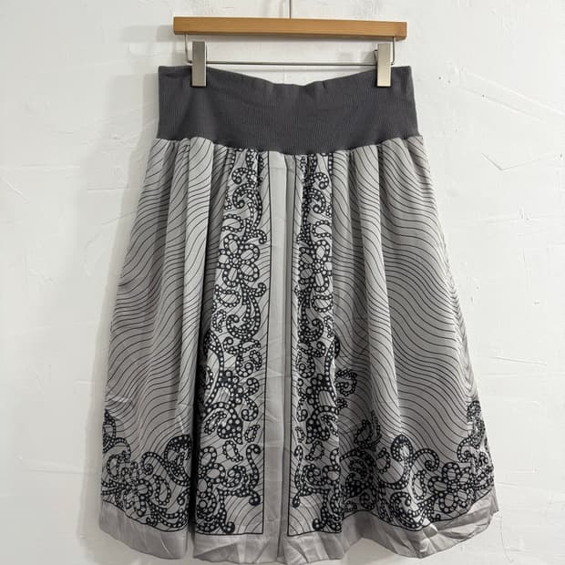 impressive ethnic silver midi skirt