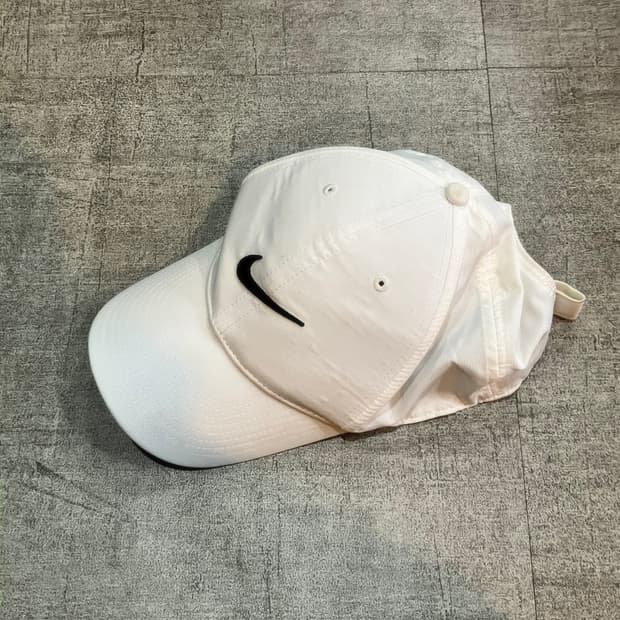 Nike 나이키 올드스쿨스트릿 스우시 볼캡모자
