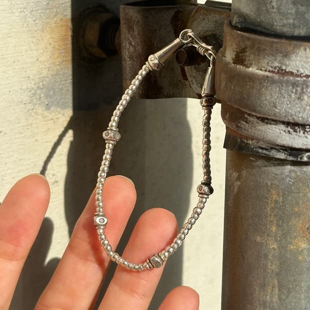 Karen Silver Engraved Bead Bracelet