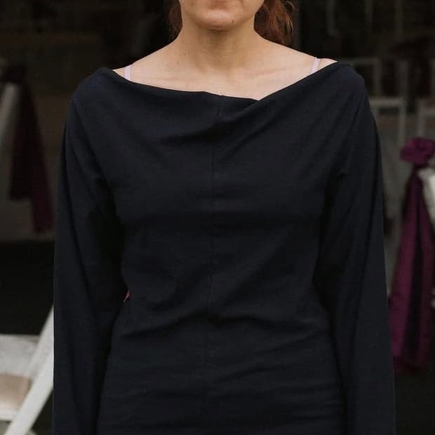 베이스레인지 Daffa longsleeve