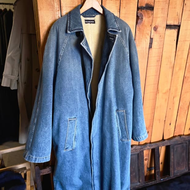 발렌시아가 아카이브 