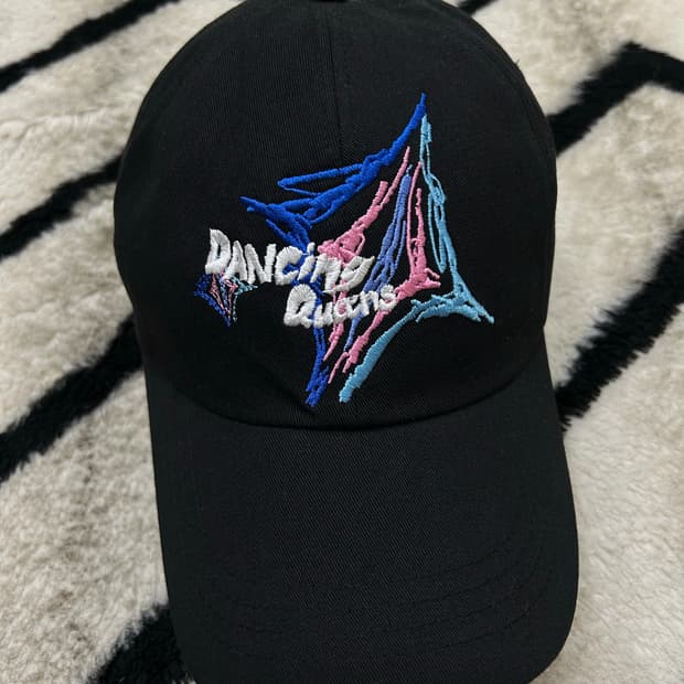 더뮤지엄비지터 댄스유랑단 볼캡/블랙