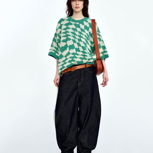 아더에러 반팔니트 A1