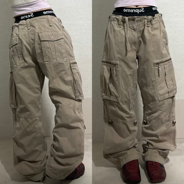 베이지 와이드핏 카고팬츠