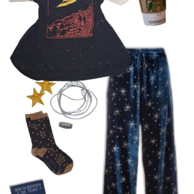 Y2K 유니클로 우주코어 배색 반팔 티셔츠