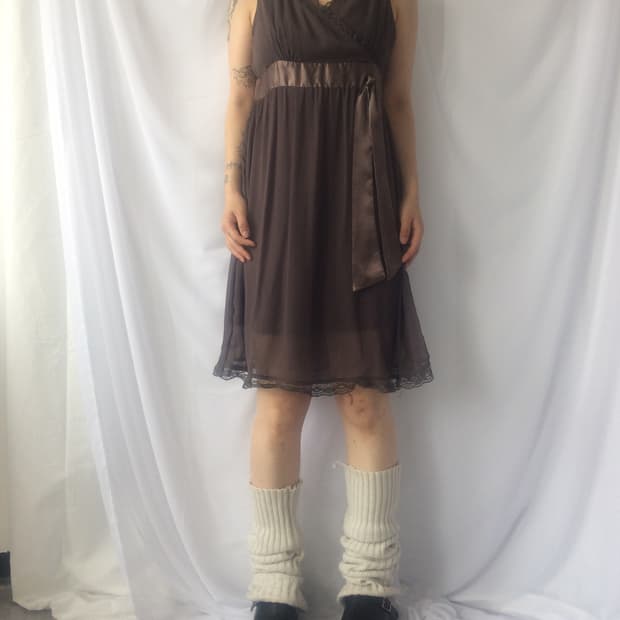 Frill trimming tied sleeveless onepieceF