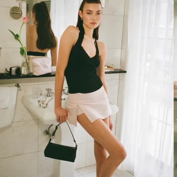 쓰리타임즈 페이지 홀터넥 탑