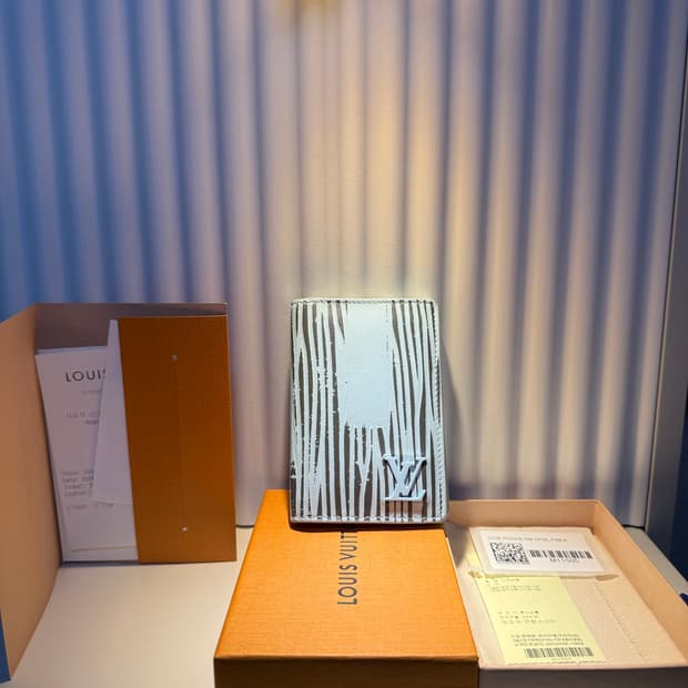 (한정판) 루이비통X박서보 콜라보 오거나이저