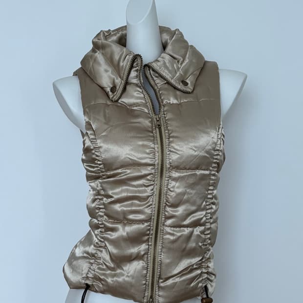glitter gold vest padding