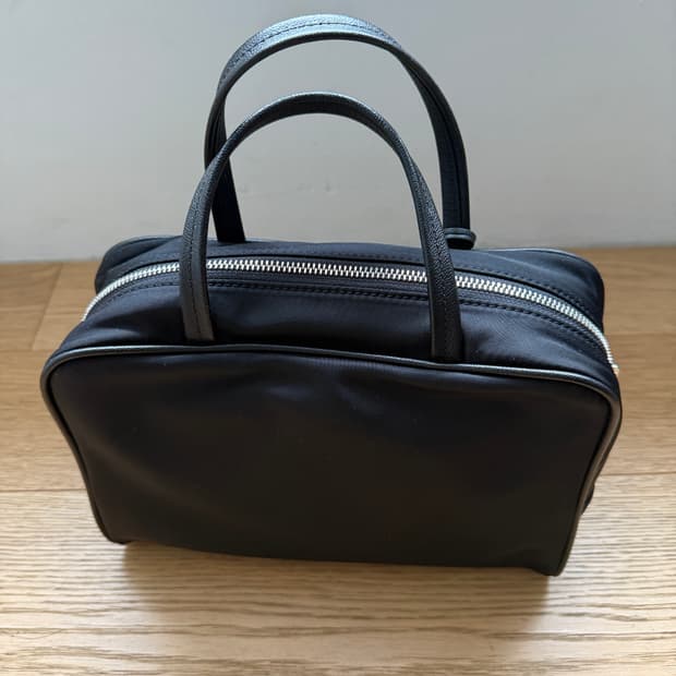 투티에 나일론 토트백