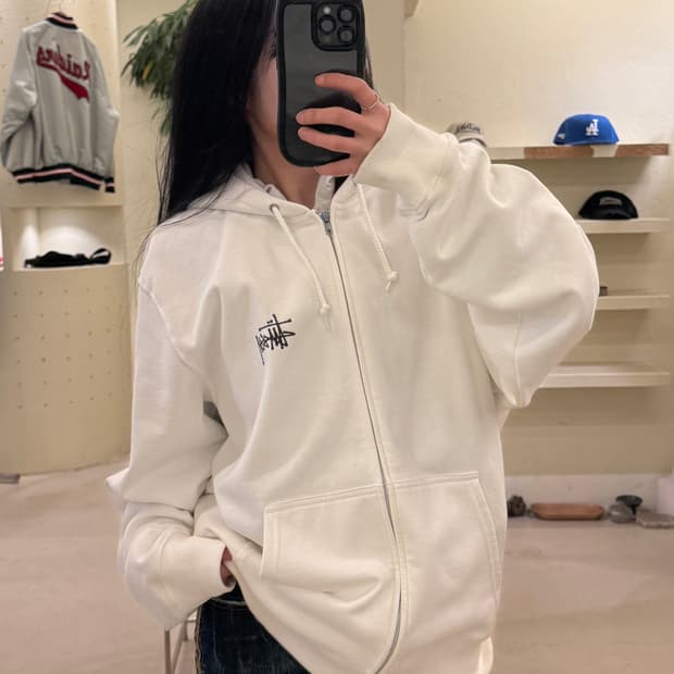 스투시 빅로고 화이트 박시 후드집업 U81