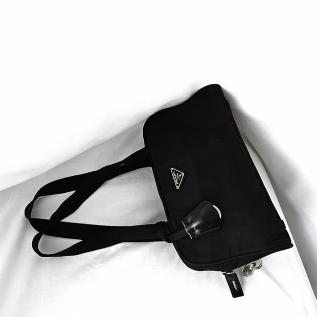 [정품 PRADA] 프라다 나일론 숄더백 바게트백