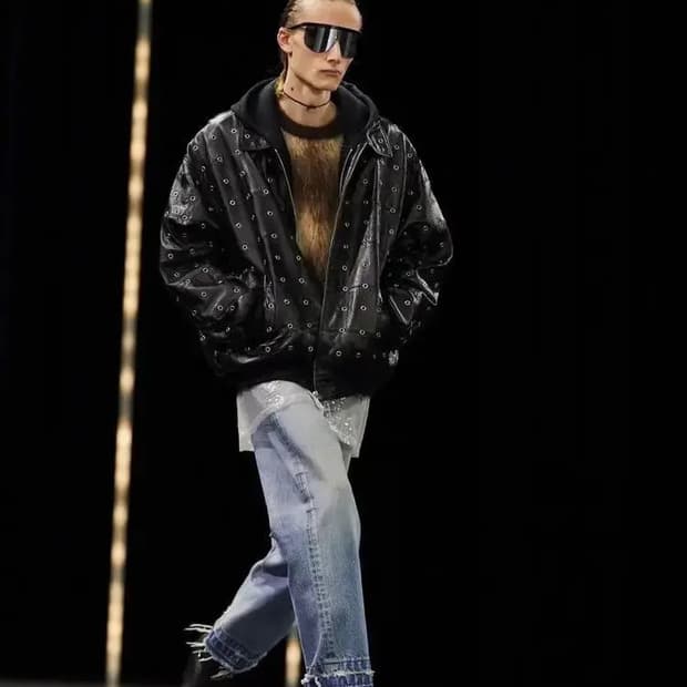 [박보검님 착용] 셀린느 22AW 아이렛 스터드 램레더 자켓