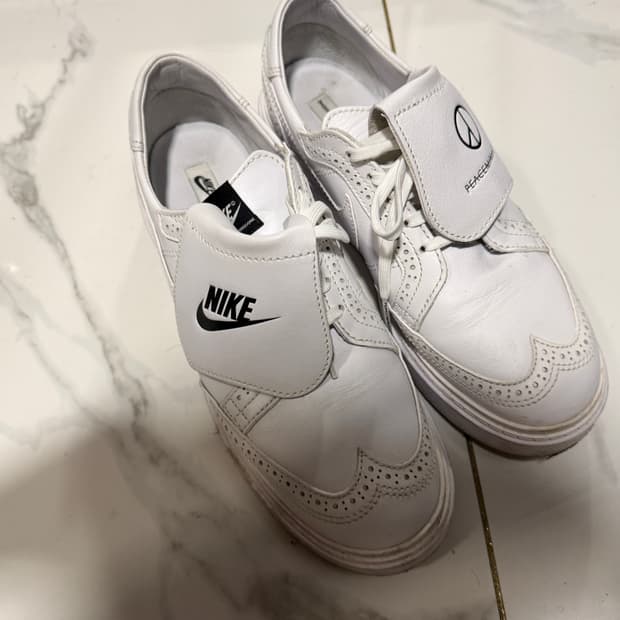 260 나이키 피스마이너스원 권도1