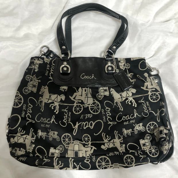 [주말할인🎊]  Coach horse and carriage bag