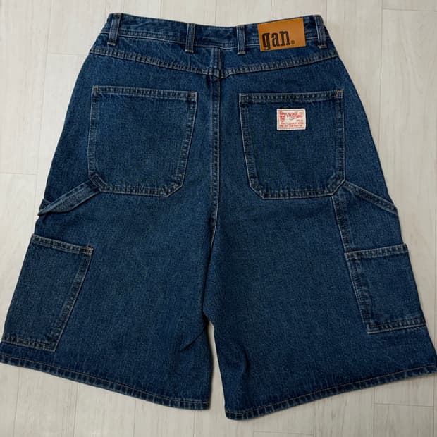 맥우드건 카펜터 버뮤다팬츠