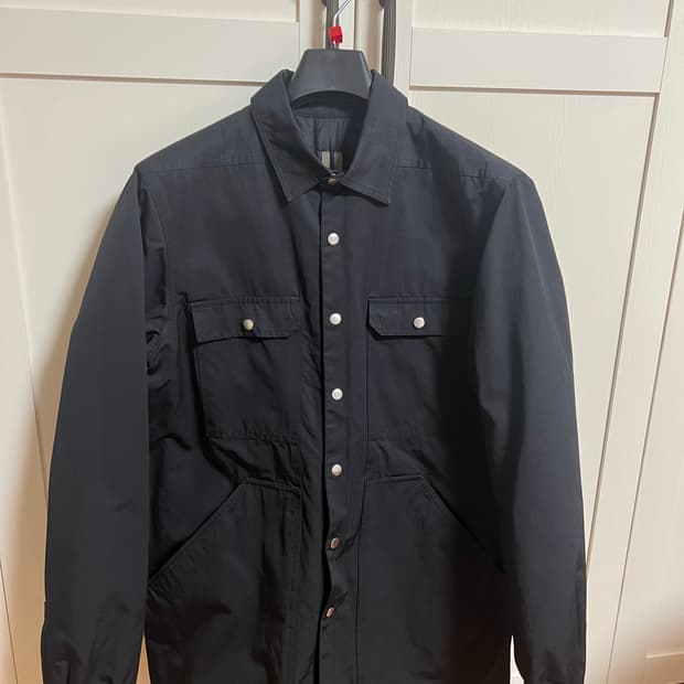 릭오웬스 다크쉐도우 패딩 셔츠 사이즈 L