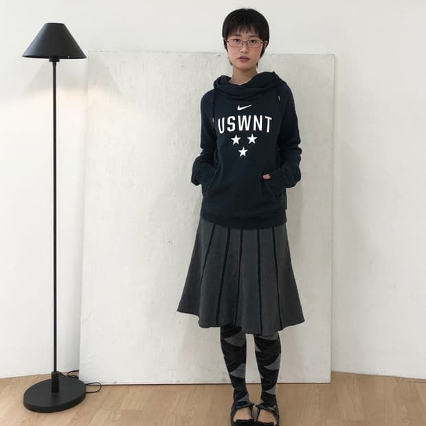 vintage football hoodie[Nike]