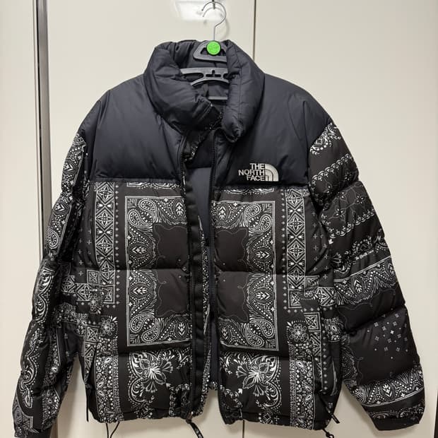 노스페이스 눕시 패딩 페이즐리 반다나 블랙 L(100)