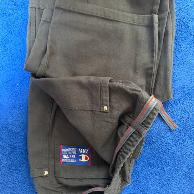 자라 x 챔피온 드로우스트링 카고 팬츠 앤트러사이트 그레이