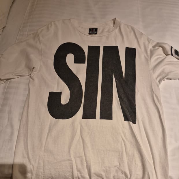 세인트 미카엘 SIN 롱슬리브(L)