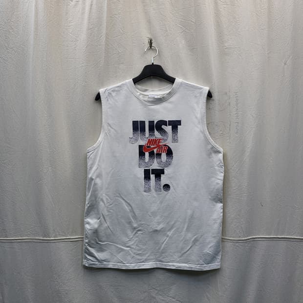 나이키 Just Do It. 민소매 티셔츠 화이트