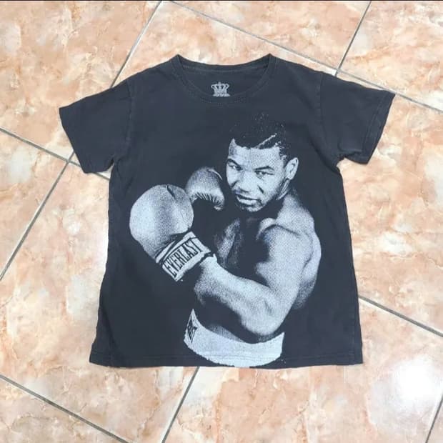 마이크타이슨 반팔티셔츠