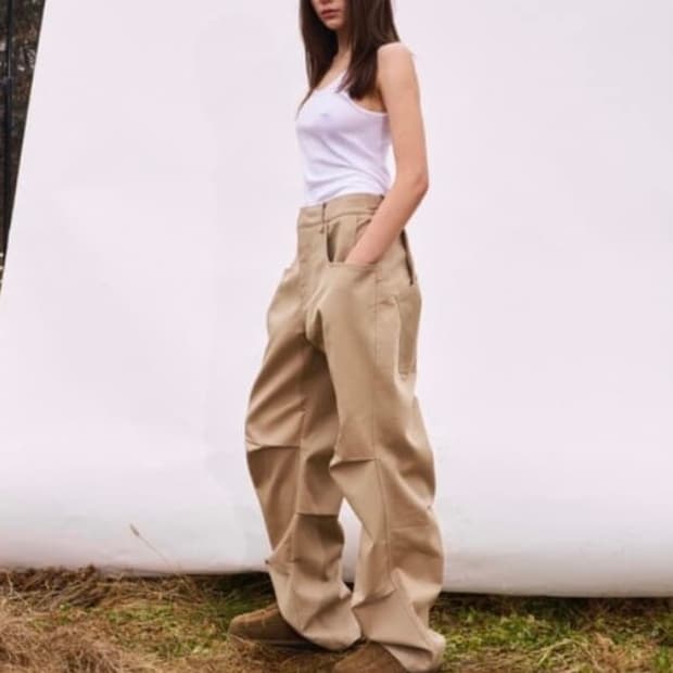 (m) yiyae hard pants beige