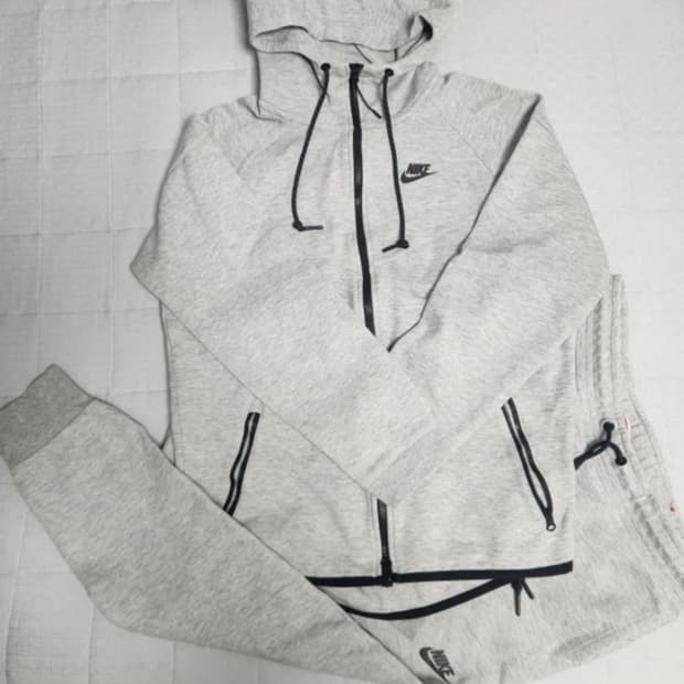 나이키 테크 플리스 셋업