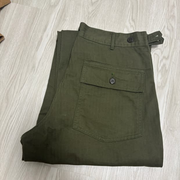 콜림보 헤링본 퍼티그 팬츠