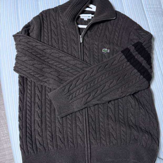 [L] 라코스테 케이블니트 집업 다크브라운