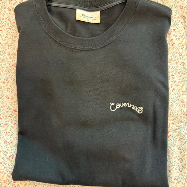 커버낫 검정 티셔츠