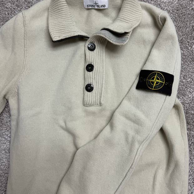 스톤아일랜드 반집업 니트 M 아이보리 /6715508A3