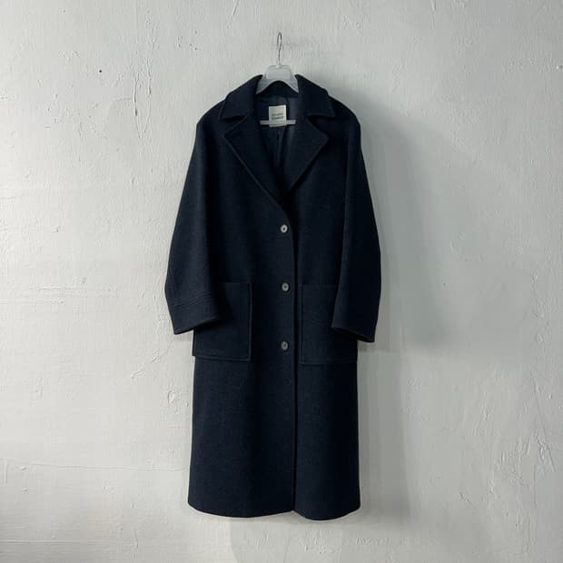 스튜디오톰보이 모 코트