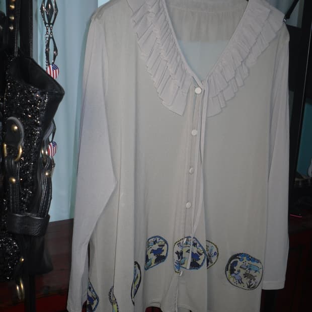 TOKUKO 1er VOL Ruffle Art Blouse