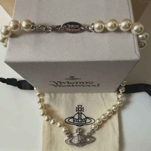 비비안웨스트우드 목걸이