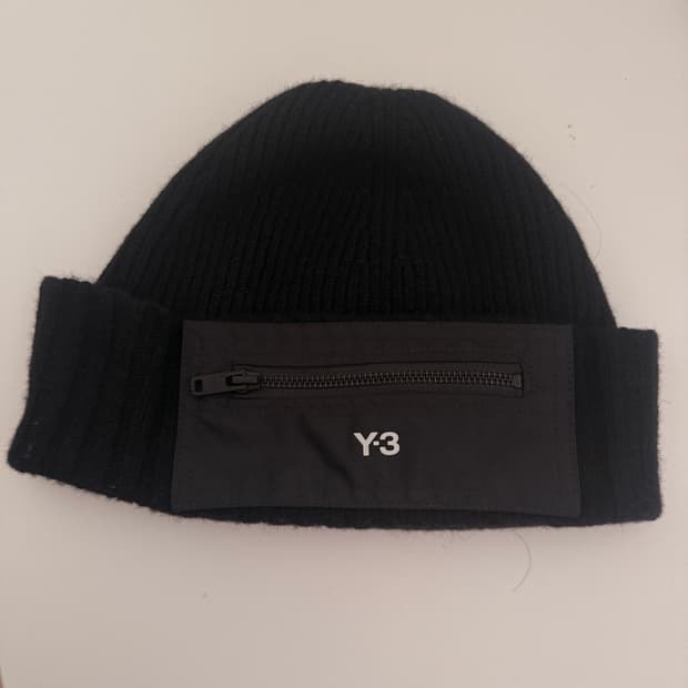 Y-3 리브드 니트 비니