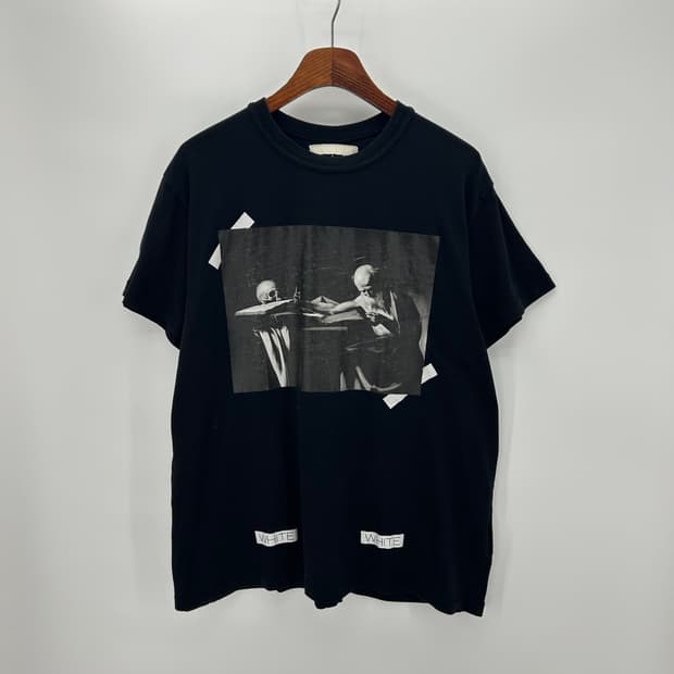 [OFF-WHITE] 18ss 오프화이트 카라바조 스컬 반팔 티셔츠