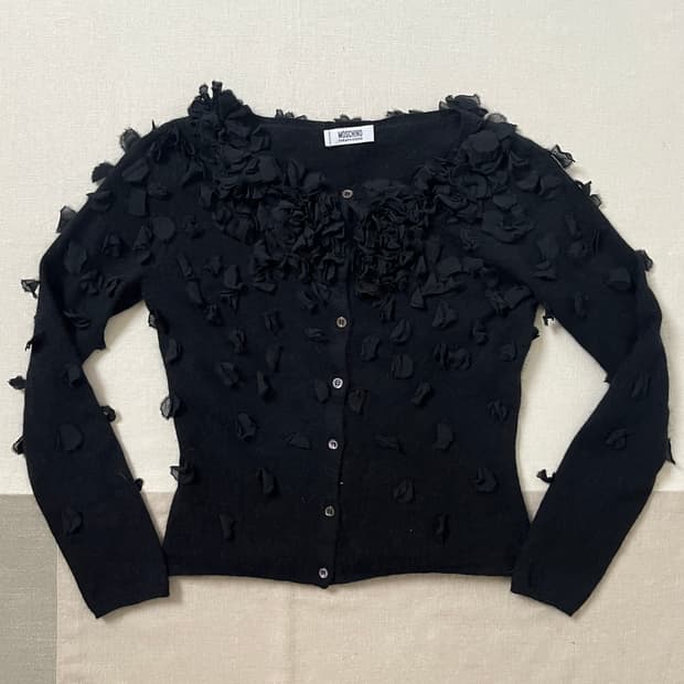 모스키노 플라워 아플리케 앙고라 가디건 moschino