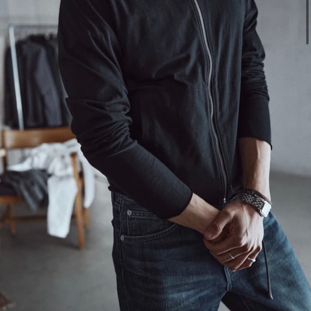 Textured High-neck Zip - black 하이넥 블랙 3