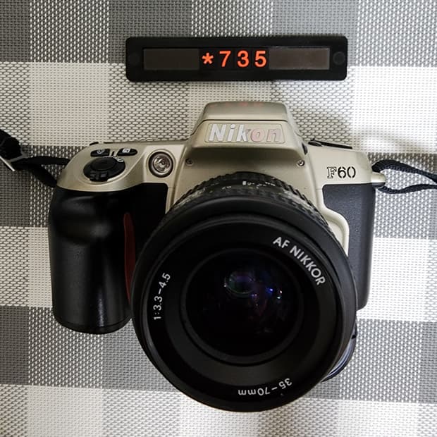 니콘 F 60 필름카메라 35-70mm 줌렌즈